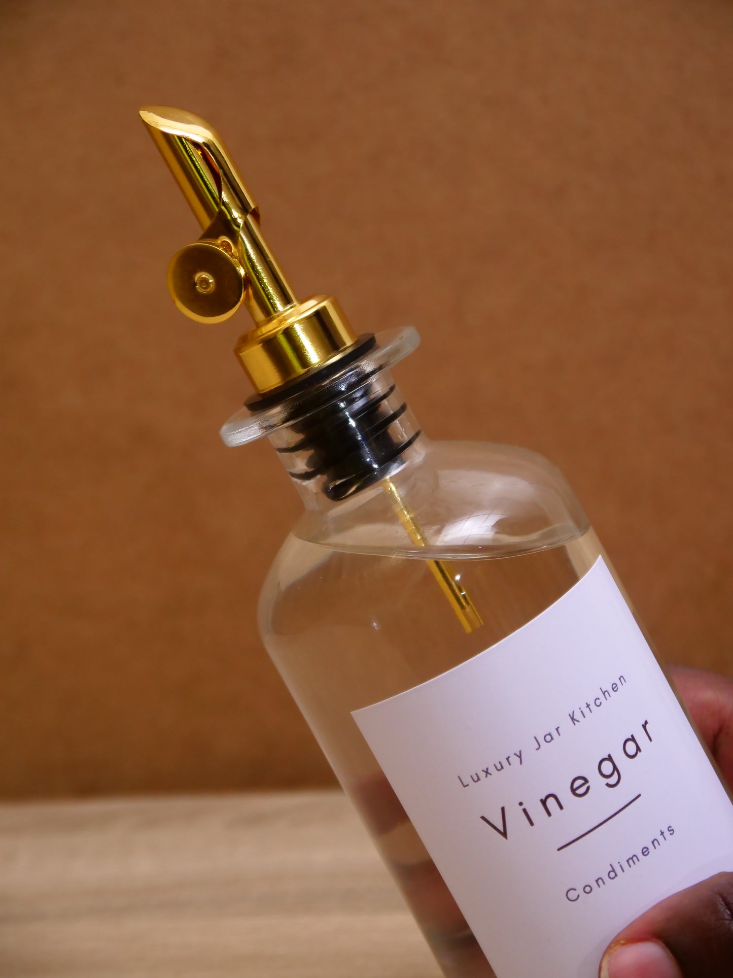 LUXURY JAR ROUND OIL & VINEGAR SPOUT DISPENSER