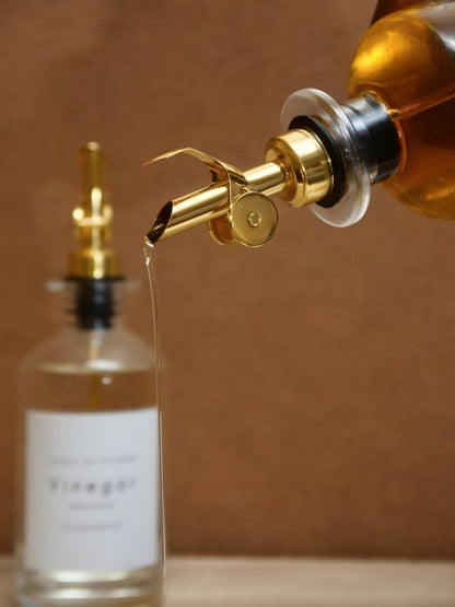 LUXURY JAR ROUND OIL & VINEGAR SPOUT DISPENSER