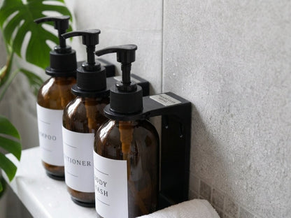 THE SHOWER SET